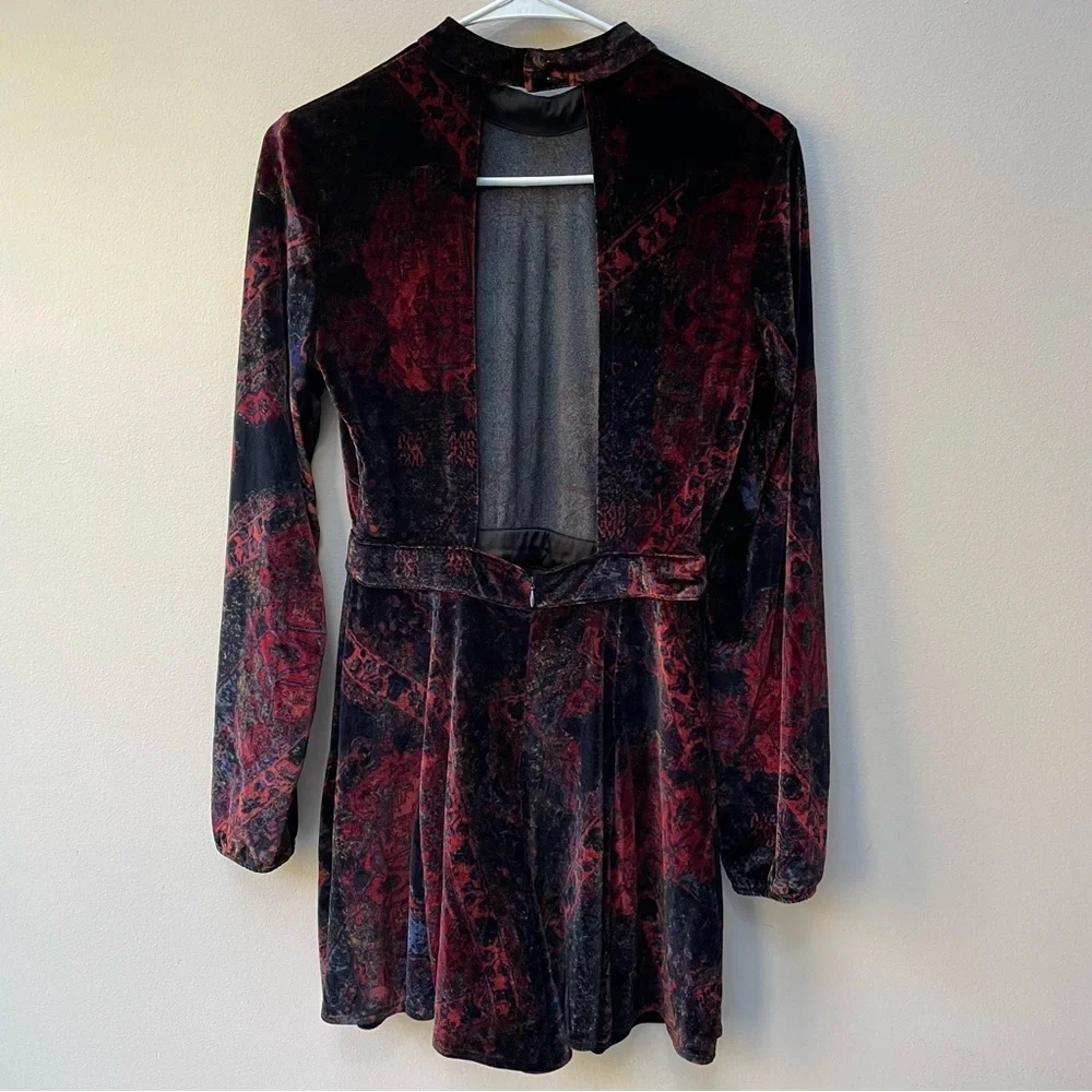 Free People Onyx Combo Printed Velvet Cut-out Back Romper Black Red Size 4